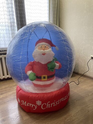 Ёлочные шары и украшения: Новогодний Шар !с коробкобкой !внутри идет снег. Работает с розетки