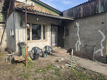 Продажа коттеджей и домов: Продаётся полдома в районе Карагачёвой рощи — отличное расположение в — 30