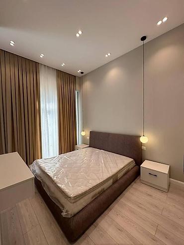 yasamalda evler: İcarəyə verilir 2 otaqlı yeni tikili 51 m², Ağ şəhər q. Kateqoriya — 10