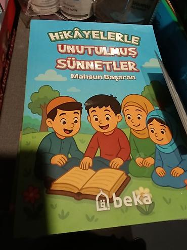 Dini kitablar: Məhsul: İslam mövzusunda kitablar dəsti quranlar 25₼ uşaq kitablar 10₼ — 5
