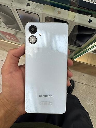 samsung galaxy a30 цена: Samsung Galaxy A06, Новый, 128 ГБ, цвет - Белый — 1