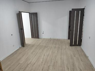Батирлер: Продаётся квартира в современном жилом комплексе. Характеристики: - — 4