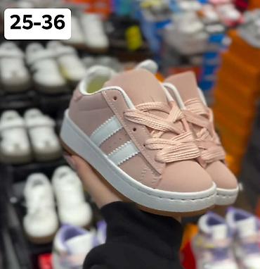 Patike: 02. Dečije patike – veličine: - 20–25 (model 1–3) - 21–25 (model 4) — 18