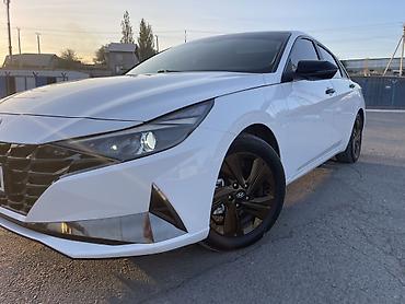 Hyundai Avante: 2020 г., 1.6 л, Робот, Гибрид, Седан
