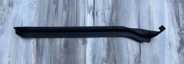 Двери и комплектующие: Уплотнитель двери Задняя левая Toyota, Новый, Оригинал — 2