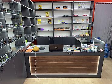 Ofis mebeli: Mağaza üçün yığılmış mebellerdi, az istifadə olunub, keyfiyyətlı — 1
