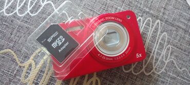 Fotokameralar: Samsung dukanindan 500 azne alinib .100 azne satilir .yenidir