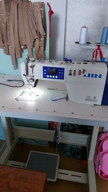 производственная швейная машина: Швейная машина Автомат
