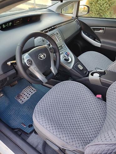 byd e1: Toyota Prius: 2012 г., 1.8 л, Вариатор, Гибрид, Хэтчбэк — 8