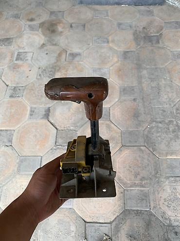 полка е34: Сenter console BMW 1995 г., Б/у, Оригинал, Германия — 6