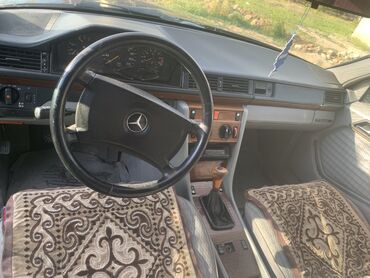 мерс 1990: Mercedes-Benz 230: 1991 г., 2.3 л, Механика, Бензин, Седан