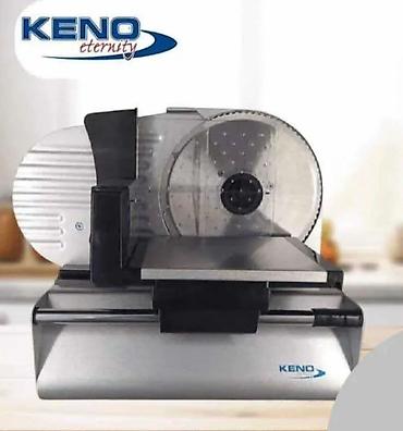 robot hoover: 05. Mesoreznica Keno - 8999 din - osim mesnih preradjevina odlicno — 1
