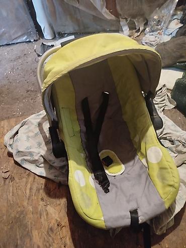 Коляски: Детские коляски + трюмо с зеркалом 1) Коляска розовая :800 сом - — 6