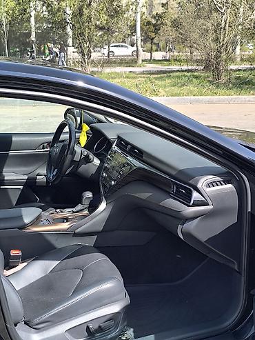 бмв х5 2015: Toyota Camry: 2020 г., 2.5 л, Гибрид, Седан — 6