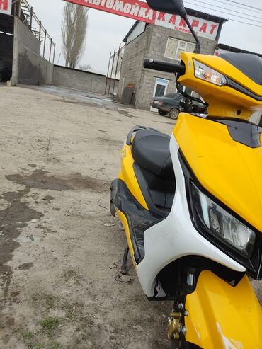 мотоцикл дукати дьявол: Продаю жёлтый м8 в отличном состоянии вложения не требует 58 тысяч