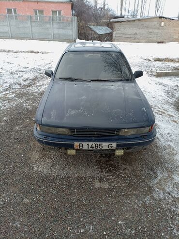 Mitsubishi: Mitsubishi Galant: 1990 г., 2 л, Механика, Бензин