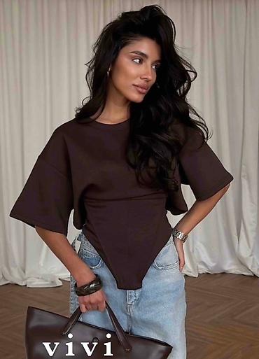 givenchy majice: 05. Najtraženijee majice
Stigle nove boje
Cena : 2.200 dinara H — 1