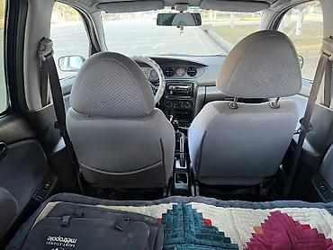 w211 e270: Daihatsu YRV: 2001 г., 1 л, Механика, Бензин — 6