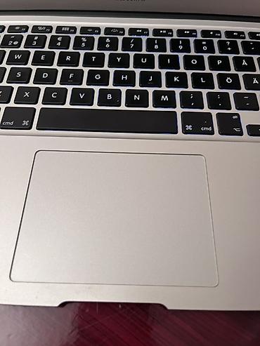 Apple MacBook: Apple MacBook Air noutbuku - Model: MacBook Air (gümüş/alüminium — 3