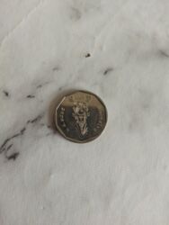 велик буву: Сатам монета жердин алдынан табылган Описание: - Подборка из двух