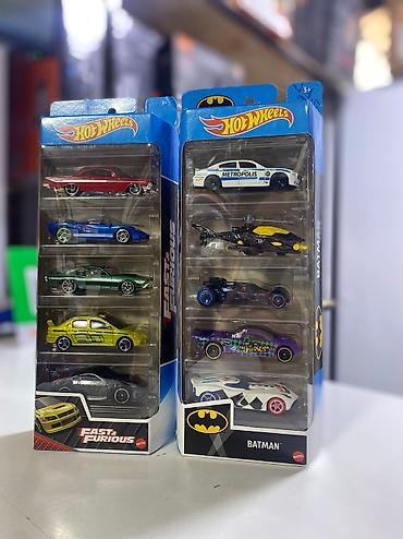 швеные машинки: Набор Hot Wheels / Хот Вилс Базовые машинки 5 штук Прочные — 3