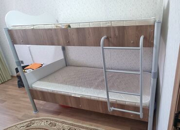 siyirmeli: Б/у, Двуспальная кровать, Без подьемного механизма, С матрасом, Без выдвижных ящиков, Турция