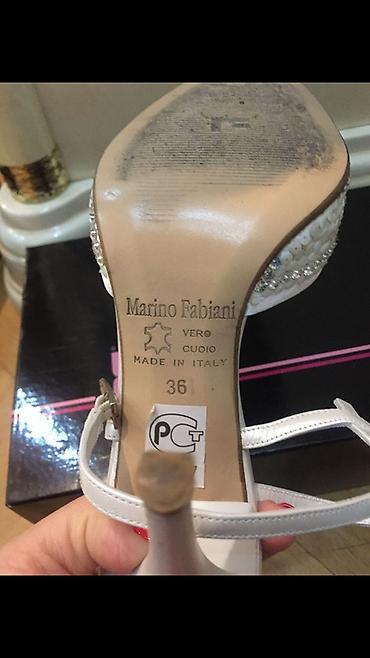 toy dekoru: Marino Fabiani qadın ayaqqabısı - Model: açıq dabanlı, incə qayışlı — 2