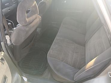 банпер саната: Mazda 626: 1989 г., Кол менен иштөөчү, Седан — 2