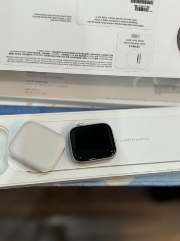 adapter dlya naushnikov apple: Продаю Apple Watch 8 45mm в отличном состоянии, в защитной пленке, все