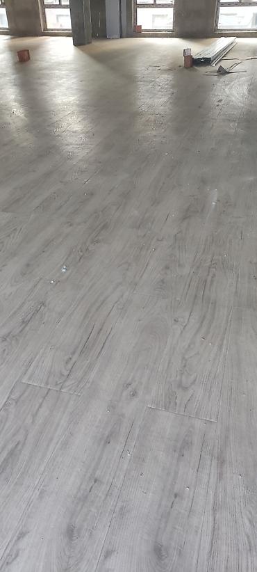 ucuz laminat satiram: LVT vinil pvc laminat doseme ucun satilir.Agac teksturalidir. 1 — 3