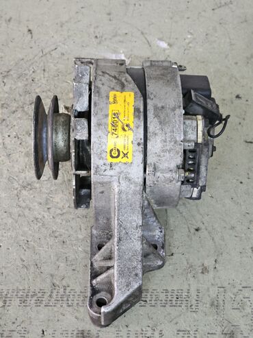 Генераторы: Генератор Renault 1994 г., Б/у, Оригинал, Германия — 4