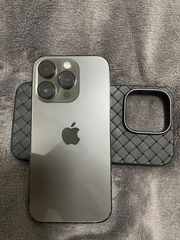 tecno camon 20 цена в бишкеке: IPhone 14 Pro, Б/у, 128 ГБ, Black Titanium, Защитное стекло, Чехол, 83 %