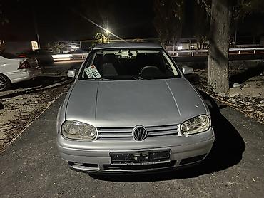 Volkswagen: Volkswagen Golf: 2002 г., 1.6 л, Механика, Бензин, Хэтчбэк — 2