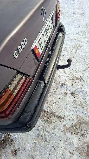 Mercedes-Benz: Mercedes-Benz W124: 1993 г., 2 л, Механика, Седан — 9