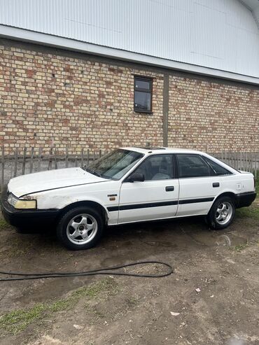 Mazda: Mazda 2: 1989 г., 2 л, Механика, Бензин, Хэтчбэк