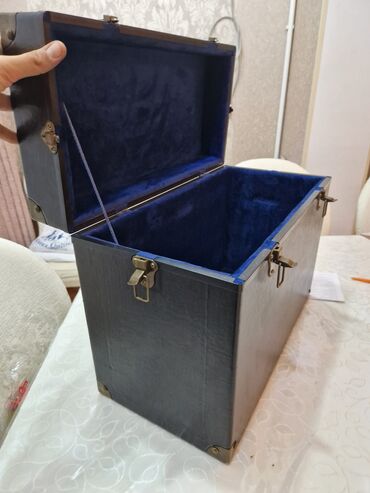 Çamadanlar: Klassik dizayn Muasir qab Renever Qabin — 9