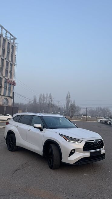 Toyota: Toyota Highlander: 2023 г., 2.5 л, Автомат, Бензин, Кроссовер — 17
