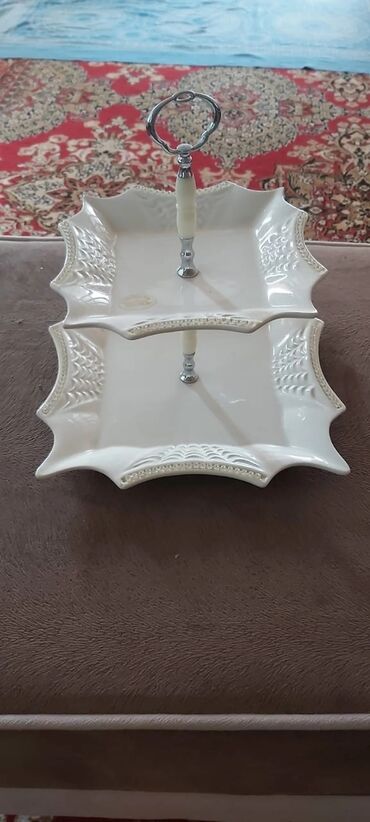 restoran qabları: Tort və şiriniyyat qabı, rəng - Ağ, Şüşə