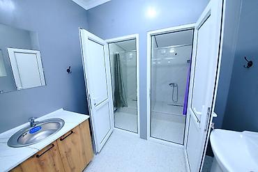 Посуточная аренда комнат: 400 м², С мебелью — 7