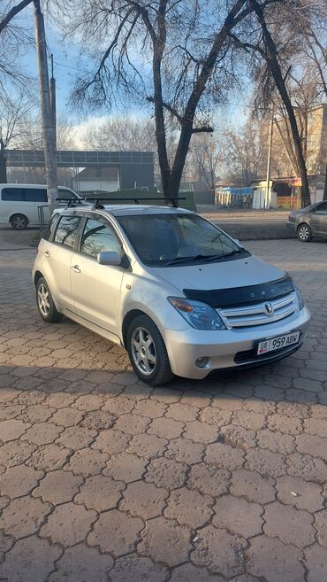 продаю ист: Toyota ist: 2003 г., 1.3 л, Автомат, Бензин