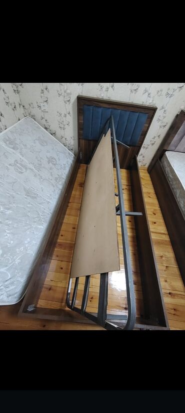 Çarpayılar: İşlənmiş, Təknəfərlik çarpayı, Matras ilə, Siyirməsiz — 1