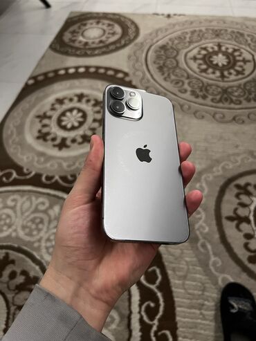 Apple iPhone: IPhone 13 Pro Max, Б/у, 256 ГБ, Matte Space Gray, Защитное стекло, Чехол, Кабель, В рассрочку, 88 %