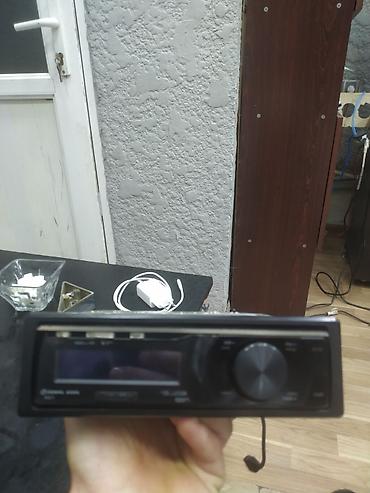 dinami: Pioneer avtomobil maqnitofonu (1-DIN) Xüsusiyyətlər: - Ön paneldə LCD — 4