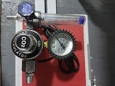 flow: Редуктор CO2 с ротаметром (flow meter) и манометром высокого давления — 2