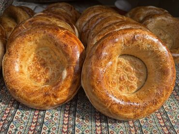 Выпечка, хлебобулочные изделия: Лепешки на заказ либой сложности и размера 24/7 Доставка по городу