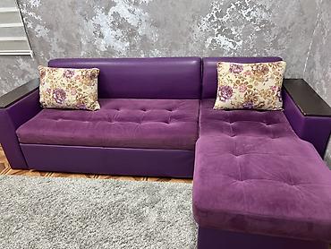 sofa: Угловой диван, C подушками — 1