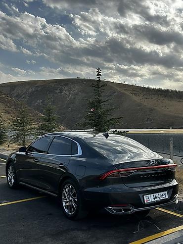 audi 4: Hyundai Grandeur: 2021 г., 2.4 л, Вариатор, Гибрид, Седан — 6