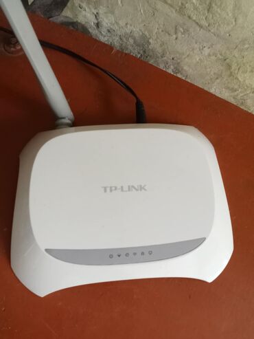 Modemlər və şəbəkə avadanlıqları: Modem bir antenalı Wifi tam işləkdir bir antenalı Nizami Metrosuna