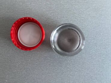 Šminka: AVON sminka NOVO Avon puder NOVO Puder sa ogledalo i aplikatorom — 25