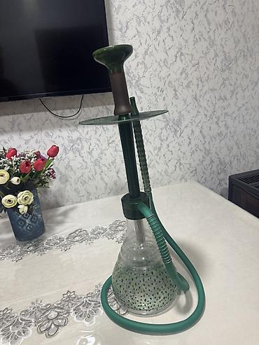 Nargilə dəsti – şüşə kolba və silikon şlanqlı - Rəng: yaşıl tonlarda